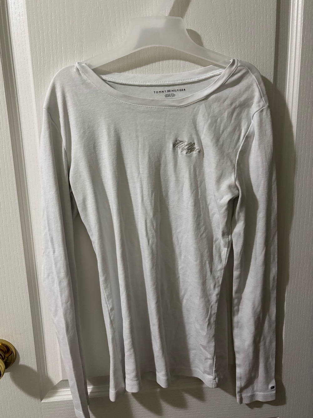Tommy Hilfiger Women's Slim Essential Metallic Logo Long-Sleeve T-Shirt